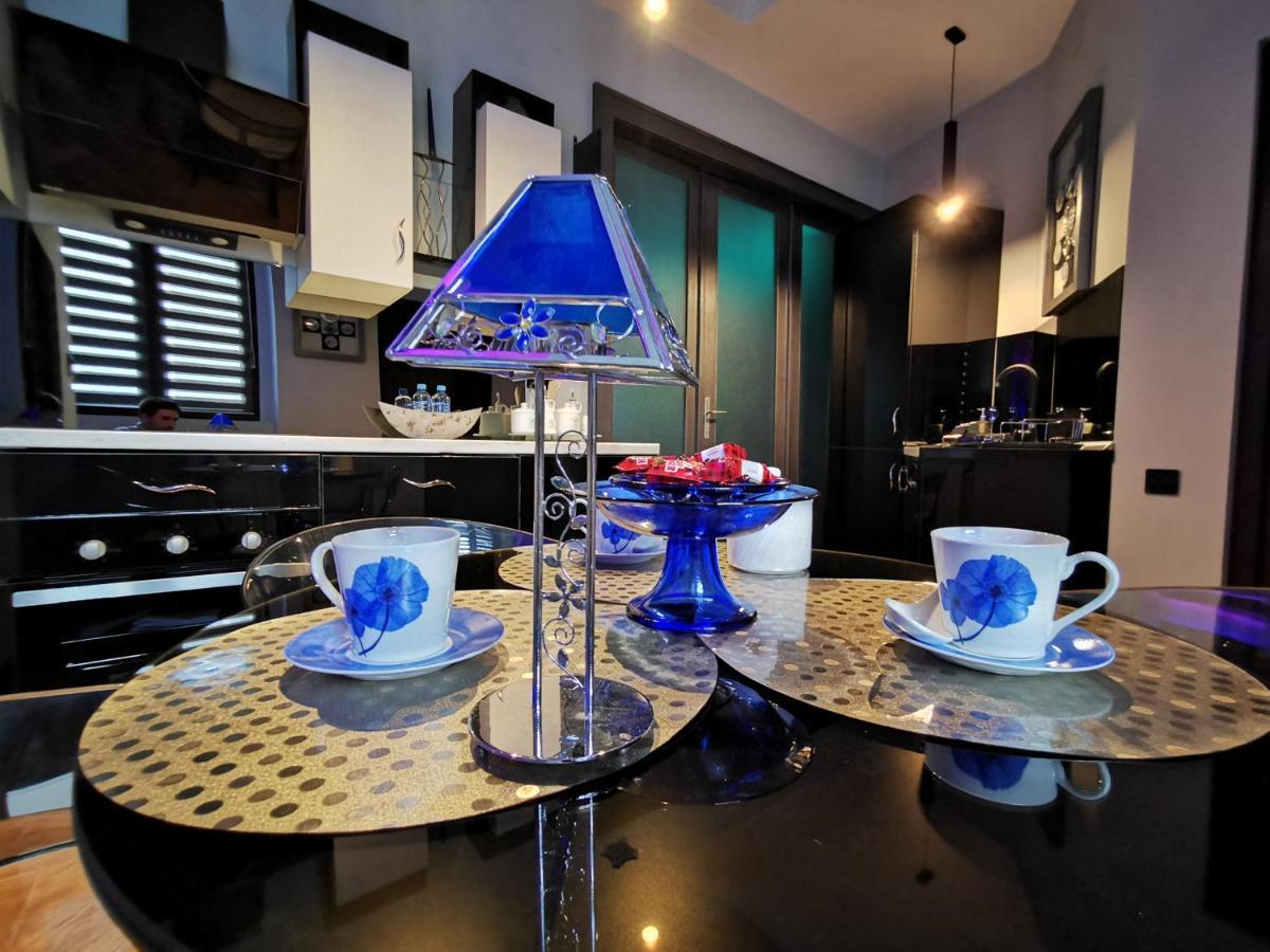 Crystal Central Apartment Брашов Екстериор снимка